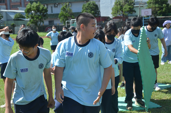 點選作品以查看原圖